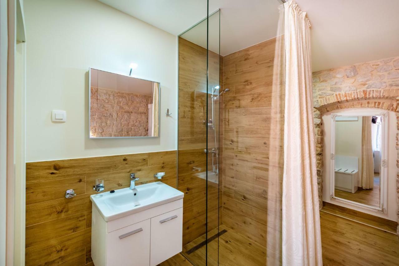 Idassa Atrium Rooms Zadar Exterior photo