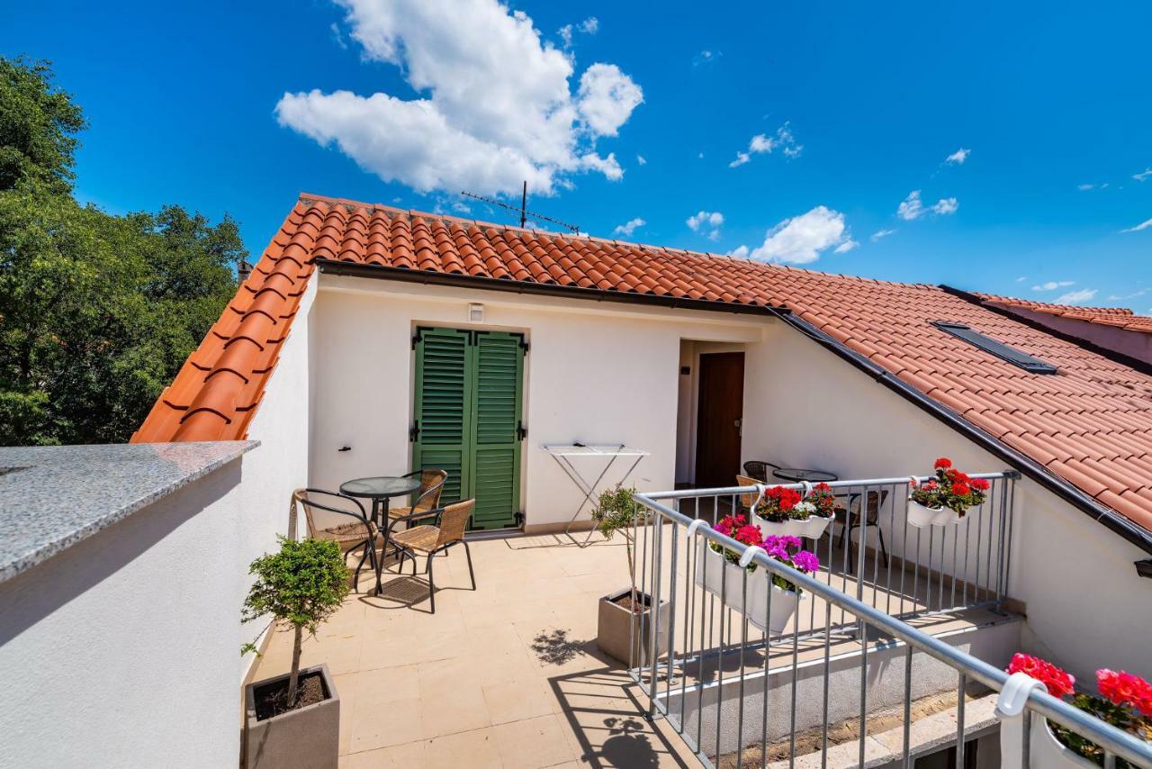 Idassa Atrium Rooms Zadar Exterior photo