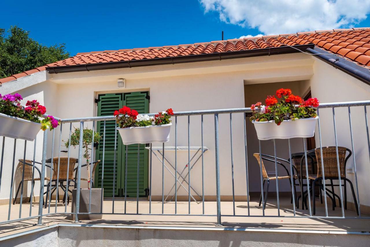 Idassa Atrium Rooms Zadar Exterior photo