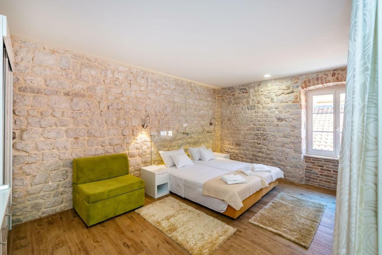 Idassa Atrium Rooms Zadar Exterior photo